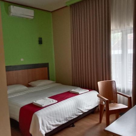 The New Orlinds Guest House Wonosari Zewnętrze zdjęcie